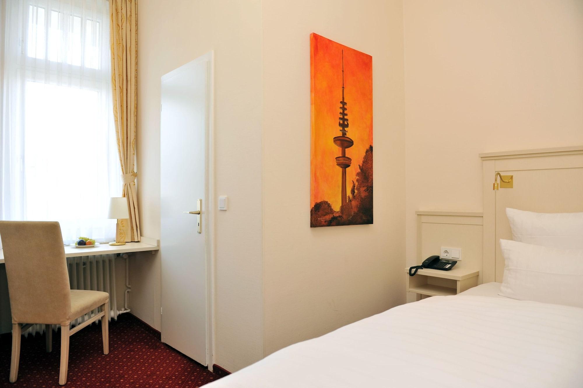 המבורג Hotel Fuerst Bismarck מראה חיצוני תמונה