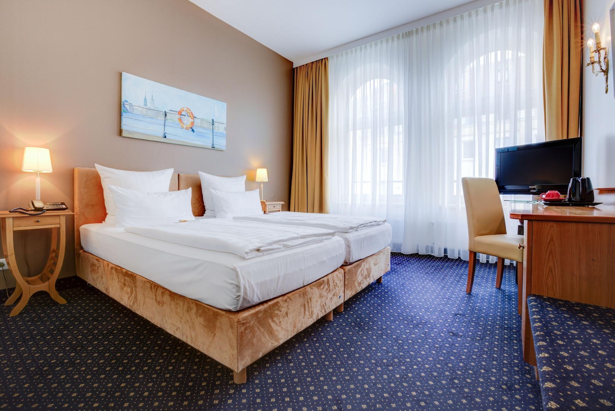 המבורג Hotel Fuerst Bismarck מראה חיצוני תמונה