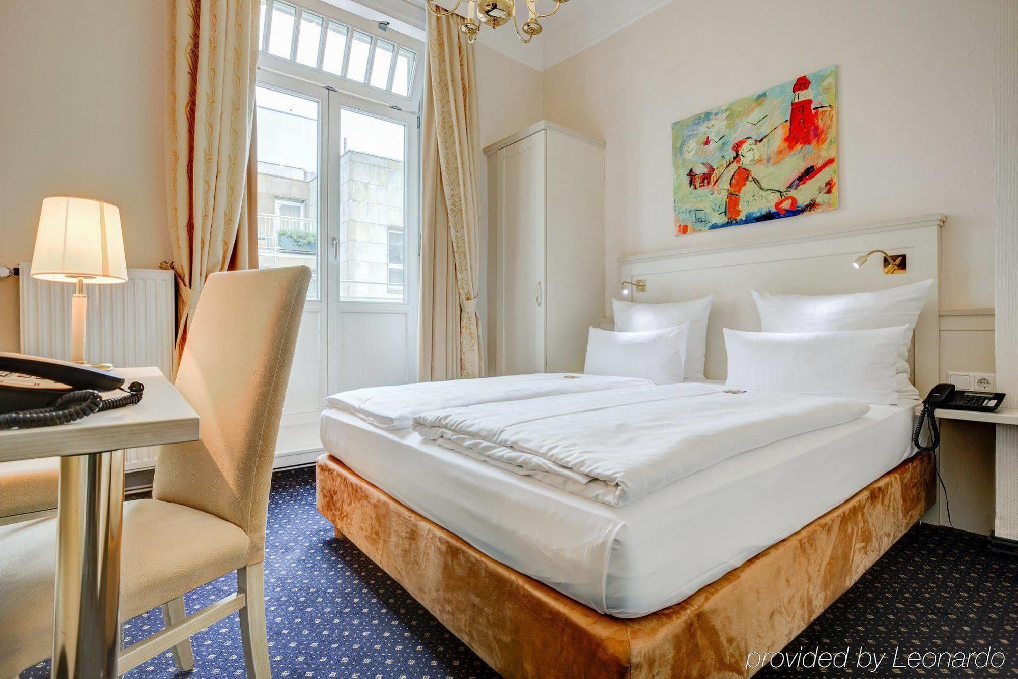 המבורג Hotel Fuerst Bismarck מראה חיצוני תמונה