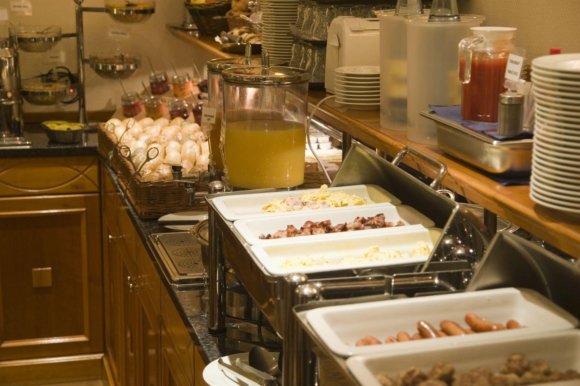 המבורג Hotel Fuerst Bismarck מראה חיצוני תמונה